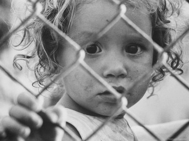 Cuban Refugees Allowed by Castro to Leave on Arrival in Us